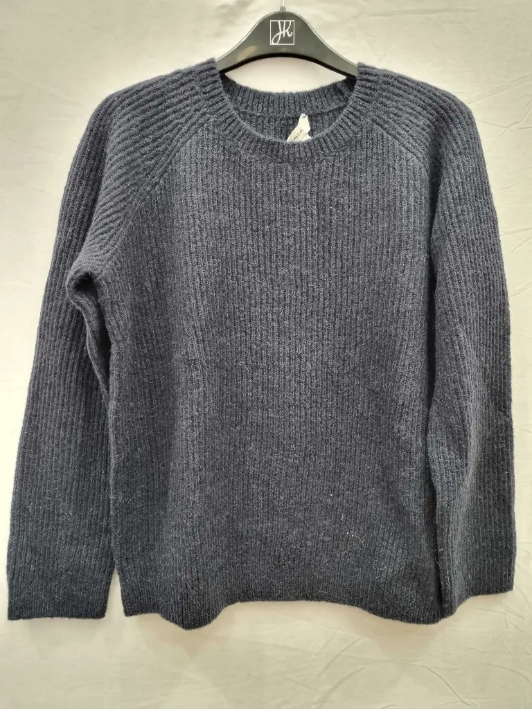 Vince Bouclé Boat-Neck Sweater  Size: Small