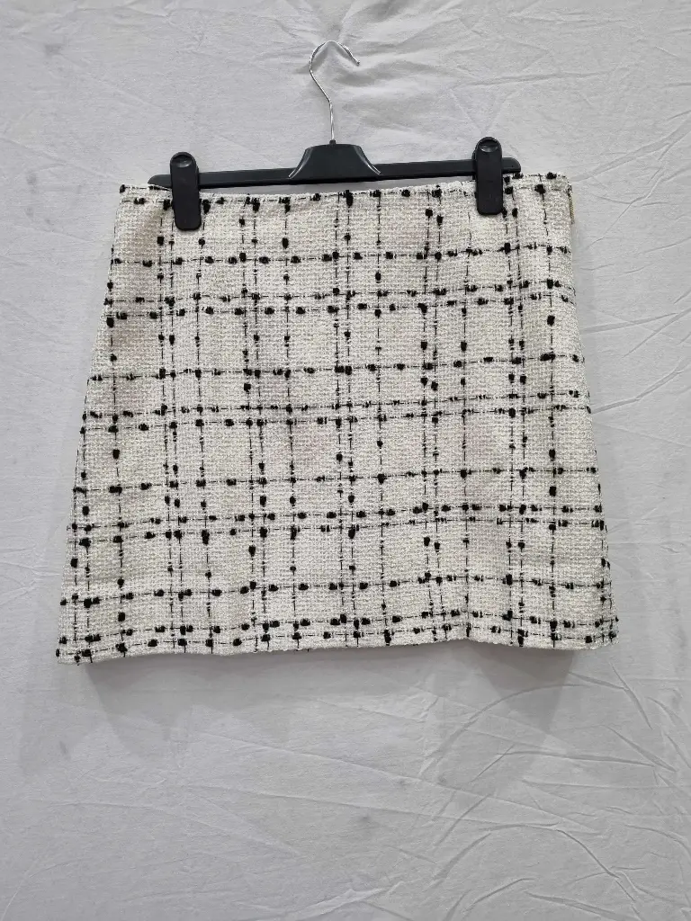 Ted Baker White Chele Metallic Boucle Skirt  Size: 4