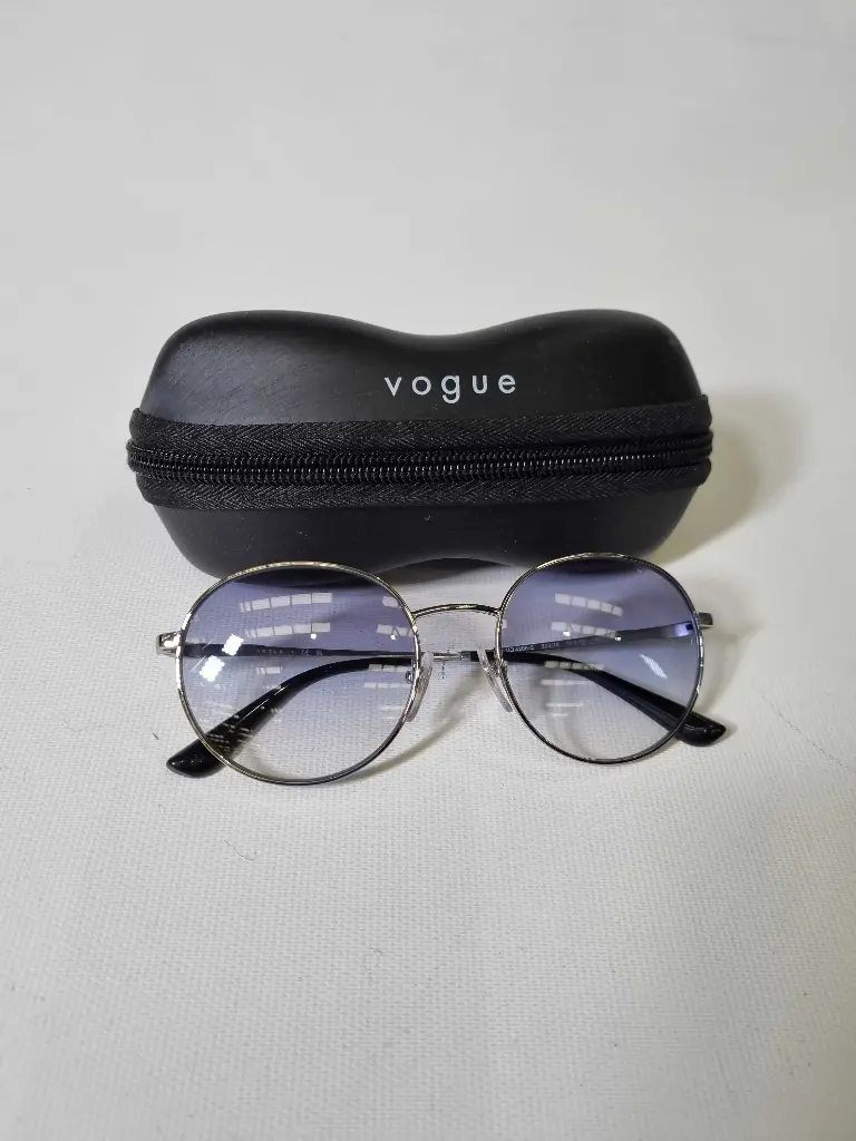 Vogue Vo4206S Men Pillow Sunglasses Size: *